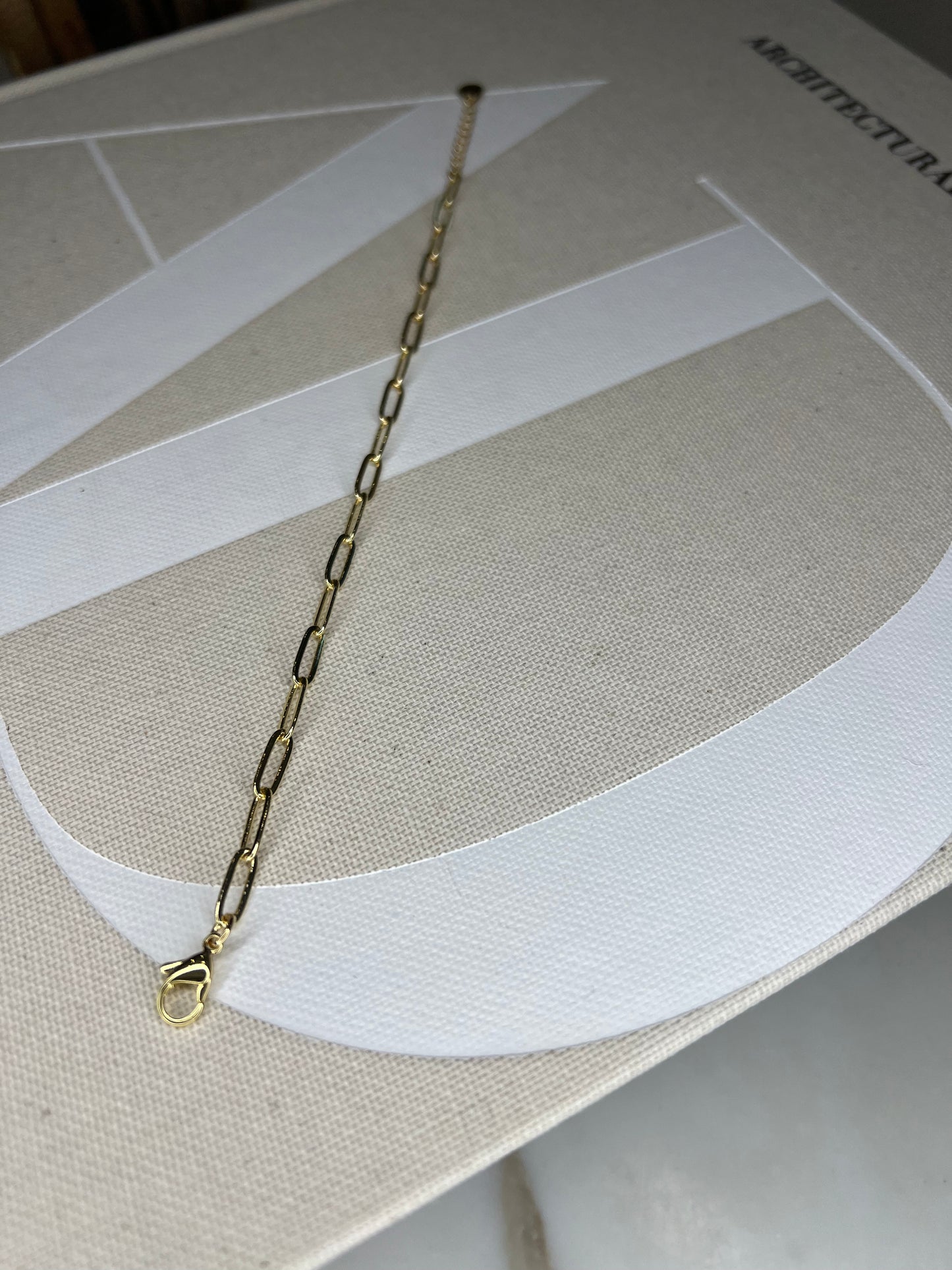 The Island Chain Necklace